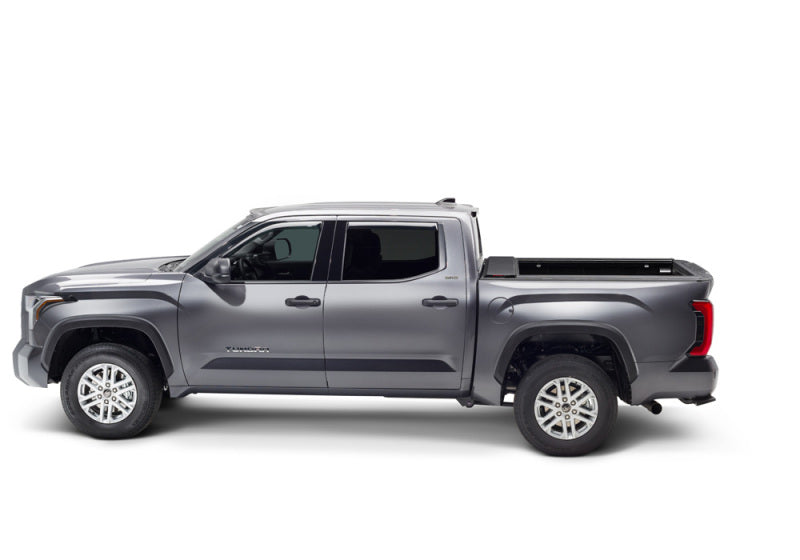 Roll-N-Lock 2022 Toyota Tundra (66.7in. Bed Length) A-Series XT Retractable Tonneau Cover
