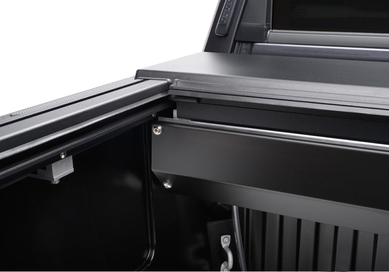 Roll-N-Lock 2022 Toyota Tundra (66.7in. Bed Length) A-Series XT Retractable Tonneau Cover
