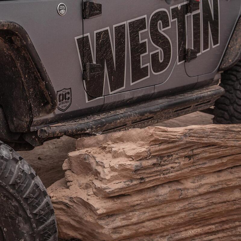 
                      
                        Westin/Snyper 07-17 Jeep Wrangler Unlimited Triple Tube Rock Rail Steps - Textured Black
                      
                    