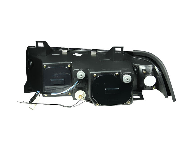 
                      
                        ANZO 1992-1998 BMW 3 Series E36 Projector Headlights w/ Halo Black (CCFL) G2
                      
                    