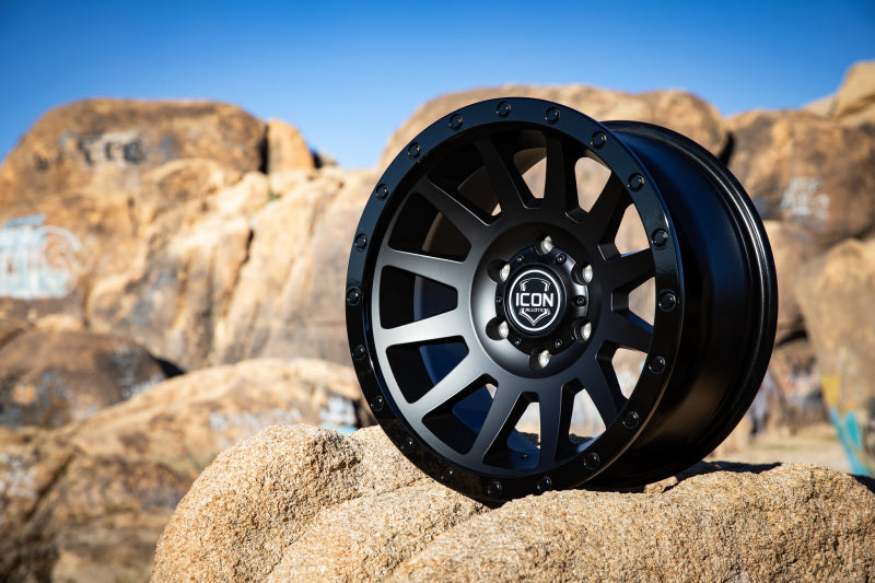 
                      
                        ICON Compression 17x8.5 6x5.5 0mm Offset 4.75in BS 106.1mm Bore Double Black Wheel
                      
                    