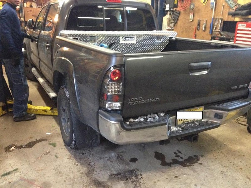 
                      
                        Spyder Toyota Tacoma 05-15 LED Tail Lights Black ALT-YD-TT05-LED-BK
                      
                    