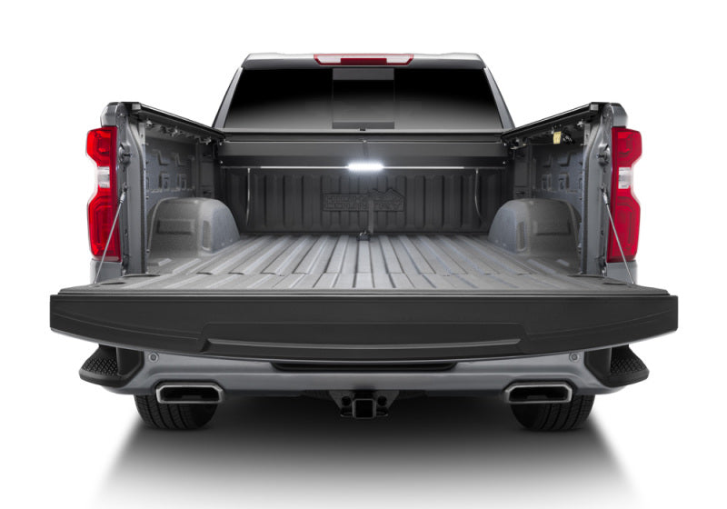 Roll-N-Lock 2019 Chevy Silverado 1500 68-3/8in E-Series Retractable Tonneau Cover