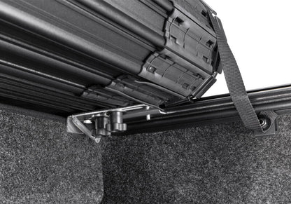 BAK 99-07 Ford Super Duty Revolver X4s 8ft Bed Cover
