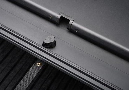 Roll-N-Lock 2022 Toyota Tundra (66.7in. Bed Length) A-Series XT Retractable Tonneau Cover