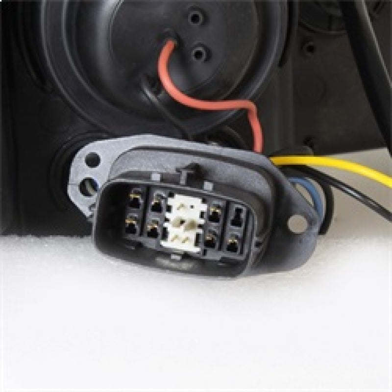 
                      
                        Spyder Mazda 6 03-05 With Fog Lights Projector Headlights LED Halo DRL Smke PRO-YD-M603-FOG-DRL-SM
                      
                    