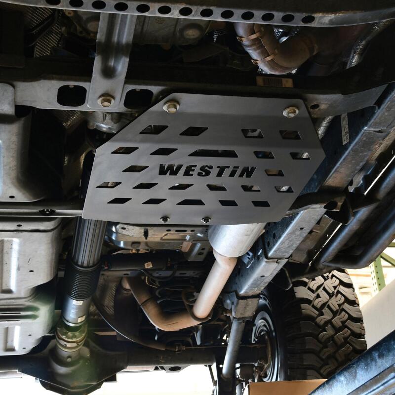 
                      
                        Westin/Snyper 18-21 Jeep Wrangler JL Transfer Case Skid Plate - Textured Black
                      
                    