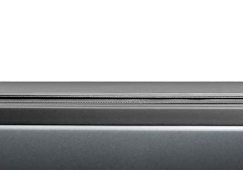 BAK 88-13 Chevy Silverado/GM Sierra Revolver X4s 8ft Bed Cover (2014 HD /2500 /3500)