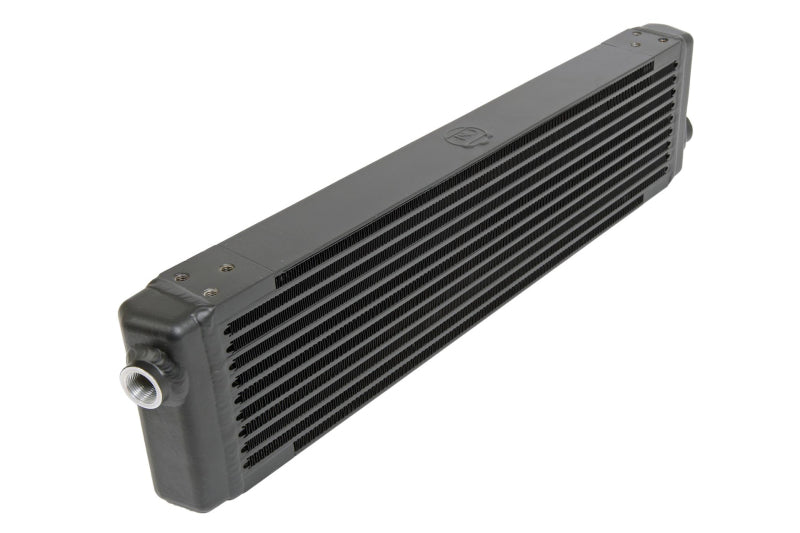 
                      
                        CSF Universal Signal-Pass Oil Cooler (RSR Style) - M22 x 1.5 - 24in L x 5.75in H x 2.16in W
                      
                    
