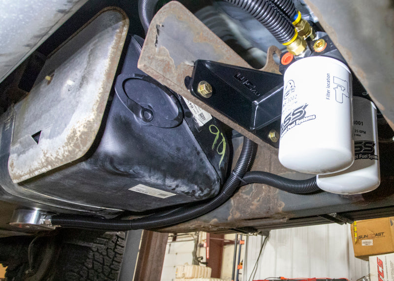 
                      
                        Wehrli 11-16 Chevrolet 6.6L Duramax FASS Fuel System Relocation Bracket (Crew Cab Only)
                      
                    